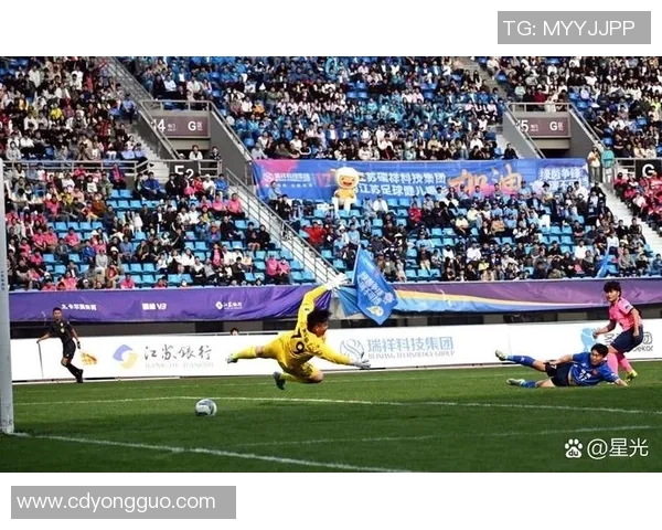 京都队与町田泽维的激烈对决展现了日本足球的魅力与竞争力
